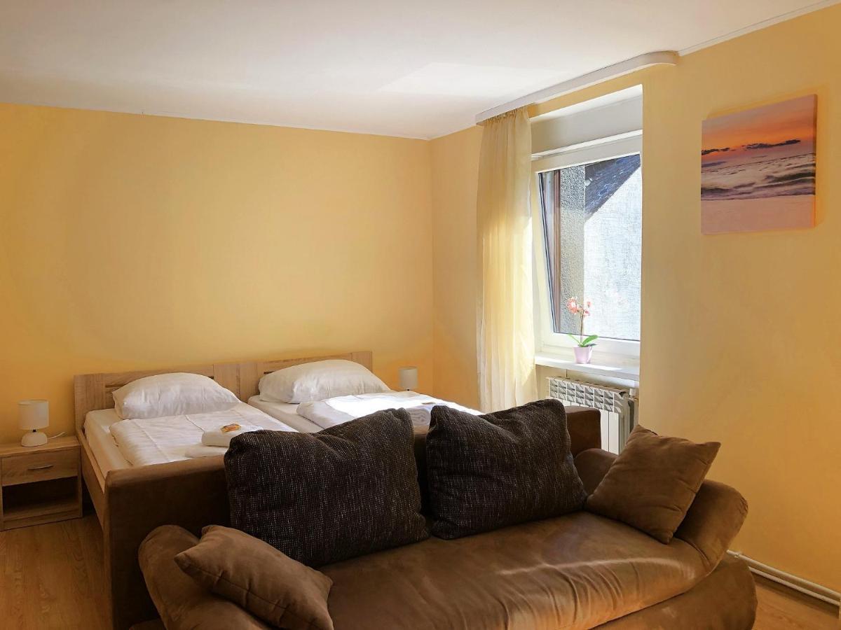 Maximilianhaus Apartment Zell an der Mosel Ngoại thất bức ảnh